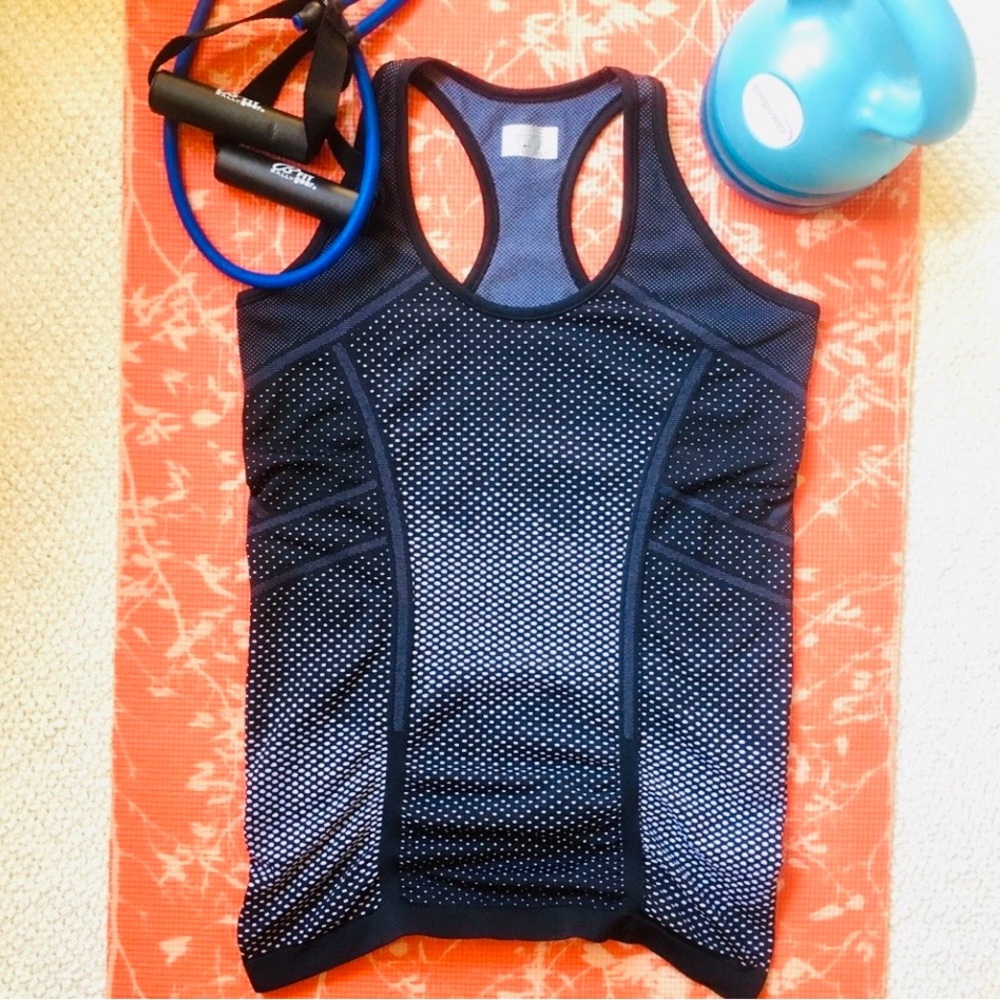 Athleta Performance Tank Top Women’s Size XL NWOT Athleisure